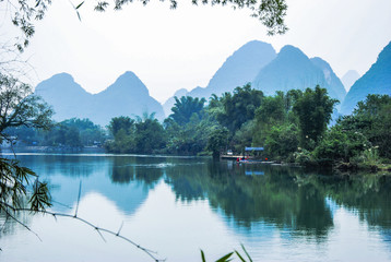 打乒乓球发球时手腕会晃