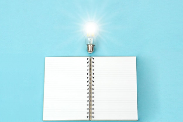 年终总决赛女双冠军最多的是谁