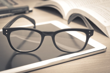 10万以内落地的轿车有哪些车型值得推荐？